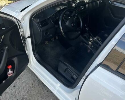 Білий Шкода Октавія, об'ємом двигуна 1.4 л та пробігом 160 тис. км за 13000 $, фото 7 на Automoto.ua