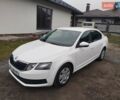 Білий Шкода Октавія, об'ємом двигуна 1.6 л та пробігом 261 тис. км за 10999 $, фото 13 на Automoto.ua