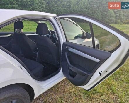 Білий Шкода Октавія, об'ємом двигуна 1.4 л та пробігом 190 тис. км за 13950 $, фото 6 на Automoto.ua
