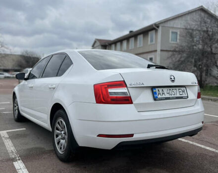 Білий Шкода Октавія, об'ємом двигуна 1.4 л та пробігом 311 тис. км за 9600 $, фото 6 на Automoto.ua