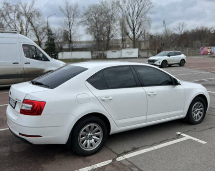 Білий Шкода Октавія, об'ємом двигуна 1.4 л та пробігом 311 тис. км за 9600 $, фото 11 на Automoto.ua