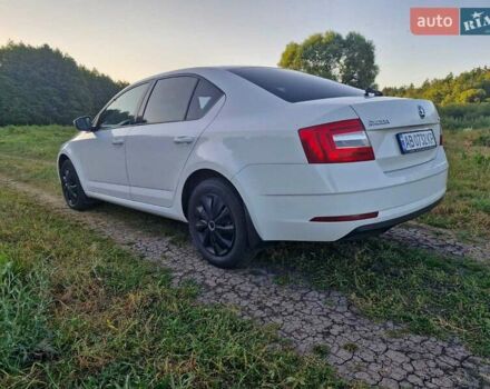 Білий Шкода Октавія, об'ємом двигуна 1.4 л та пробігом 190 тис. км за 13950 $, фото 10 на Automoto.ua