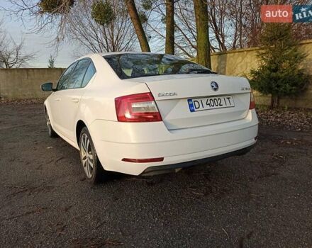 Белый Шкода Октавия, объемом двигателя 1.6 л и пробегом 366 тыс. км за 12300 $, фото 9 на Automoto.ua