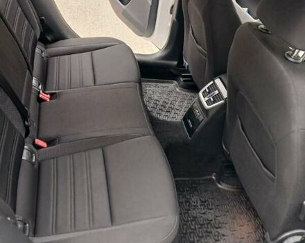 Білий Шкода Октавія, об'ємом двигуна 1.6 л та пробігом 250 тис. км за 12800 $, фото 7 на Automoto.ua