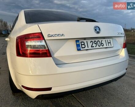 Білий Шкода Октавія, об'ємом двигуна 1.4 л та пробігом 130 тис. км за 16000 $, фото 31 на Automoto.ua
