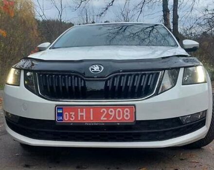 Белый Шкода Октавия, объемом двигателя 1.6 л и пробегом 224 тыс. км за 14500 $, фото 4 на Automoto.ua