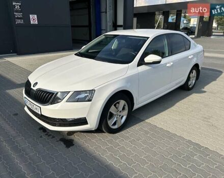 Белый Шкода Октавия, объемом двигателя 1.4 л и пробегом 201 тыс. км за 13200 $, фото 4 на Automoto.ua