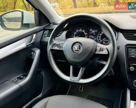 Белый Шкода Октавия, объемом двигателя 1.6 л и пробегом 62 тыс. км за 14500 $, фото 23 на Automoto.ua