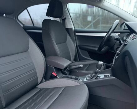 Белый Шкода Октавия, объемом двигателя 1.4 л и пробегом 209 тыс. км за 12999 $, фото 18 на Automoto.ua