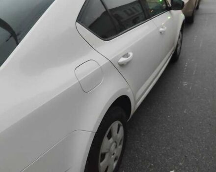 Белый Шкода Октавия, объемом двигателя 1.6 л и пробегом 209 тыс. км за 13800 $, фото 3 на Automoto.ua