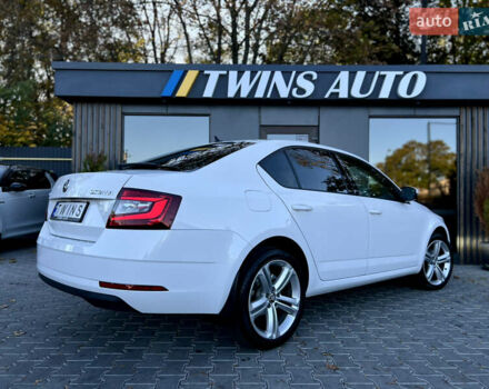 Белый Шкода Октавия, объемом двигателя 1.4 л и пробегом 127 тыс. км за 15900 $, фото 18 на Automoto.ua