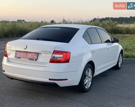 Білий Шкода Октавія, об'ємом двигуна 1.6 л та пробігом 164 тис. км за 13699 $, фото 17 на Automoto.ua