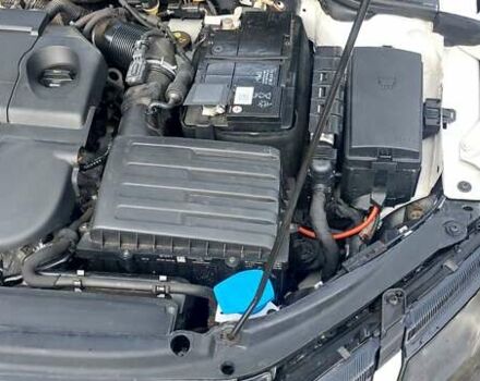 Белый Шкода Октавия, объемом двигателя 1.6 л и пробегом 224 тыс. км за 14500 $, фото 23 на Automoto.ua