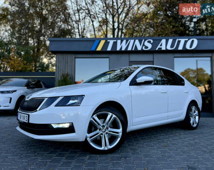 Белый Шкода Октавия, объемом двигателя 1.4 л и пробегом 127 тыс. км за 15900 $, фото 11 на Automoto.ua