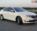 Білий Шкода Октавія, об'ємом двигуна 1.6 л та пробігом 164 тис. км за 13699 $, фото 6 на Automoto.ua
