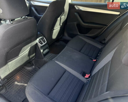 Шкода Октавия 2019 в Ивано-Франковске на Automoto.ua Белый Шкода Октавия, объемом двигателя 1.97 л и пробегом 75 тыс. км за 16750 $, фото 9 на Automoto.ua