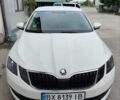 Белый Шкода Октавия, объемом двигателя 1.6 л и пробегом 224 тыс. км за 12600 $, фото 5 на Automoto.ua