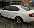Білий Шкода Октавія, об'ємом двигуна 1.6 л та пробігом 45 тис. км за 17000 $, фото 1 на Automoto.ua