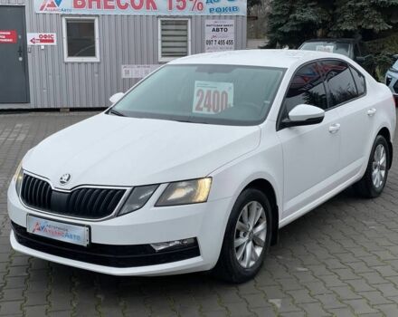 Белый Шкода Октавия, объемом двигателя 1.4 л и пробегом 209 тыс. км за 12999 $, фото 2 на Automoto.ua