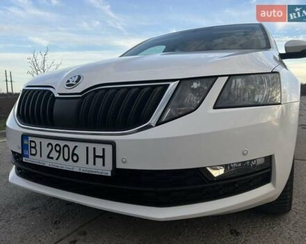 Білий Шкода Октавія, об'ємом двигуна 1.4 л та пробігом 133 тис. км за 15999 $, фото 7 на Automoto.ua
