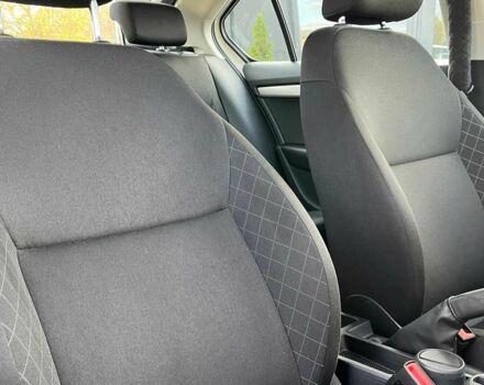 Белый Шкода Октавия, объемом двигателя 1.6 л и пробегом 140 тыс. км за 14900 $, фото 22 на Automoto.ua