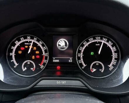 Белый Шкода Октавия, объемом двигателя 1.6 л и пробегом 64 тыс. км за 15400 $, фото 13 на Automoto.ua