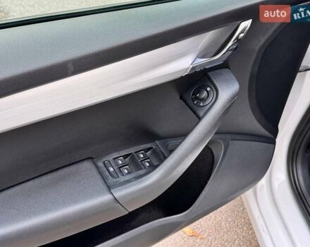 Белый Шкода Октавия, объемом двигателя 1.6 л и пробегом 62 тыс. км за 14500 $, фото 30 на Automoto.ua