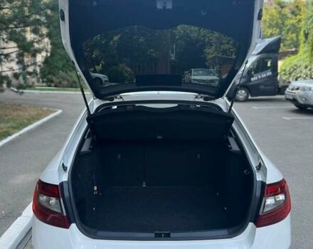 Белый Шкода Октавия, объемом двигателя 1.4 л и пробегом 178 тыс. км за 13500 $, фото 23 на Automoto.ua