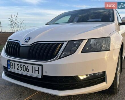 Білий Шкода Октавія, об'ємом двигуна 1.4 л та пробігом 130 тис. км за 16000 $, фото 37 на Automoto.ua