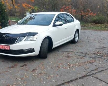Белый Шкода Октавия, объемом двигателя 1.6 л и пробегом 224 тыс. км за 14500 $, фото 6 на Automoto.ua