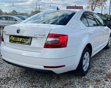 Белый Шкода Октавия, объемом двигателя 1.6 л и пробегом 140 тыс. км за 14900 $, фото 4 на Automoto.ua