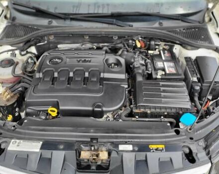 Белый Шкода Октавия, объемом двигателя 1.6 л и пробегом 220 тыс. км за 11500 $, фото 13 на Automoto.ua