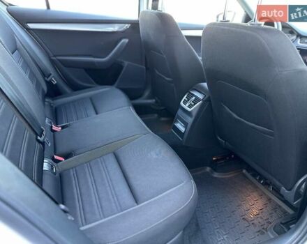 Білий Шкода Октавія, об'ємом двигуна 1.4 л та пробігом 128 тис. км за 16500 $, фото 9 на Automoto.ua