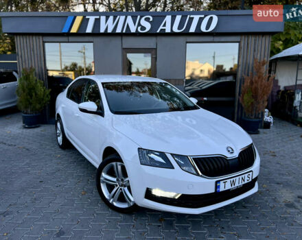 Белый Шкода Октавия, объемом двигателя 1.4 л и пробегом 127 тыс. км за 15900 $, фото 14 на Automoto.ua