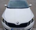 Білий Шкода Октавія, об'ємом двигуна 1.6 л та пробігом 250 тис. км за 12800 $, фото 1 на Automoto.ua