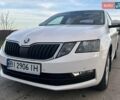 Білий Шкода Октавія, об'ємом двигуна 1.4 л та пробігом 133 тис. км за 15999 $, фото 1 на Automoto.ua