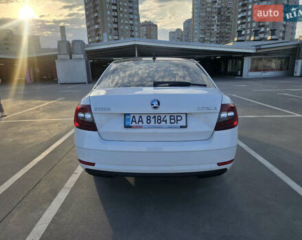 Белый Шкода Октавия, объемом двигателя 1.4 л и пробегом 155 тыс. км за 14400 $, фото 12 на Automoto.ua