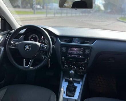 Белый Шкода Октавия, объемом двигателя 1.4 л и пробегом 117 тыс. км за 15499 $, фото 7 на Automoto.ua
