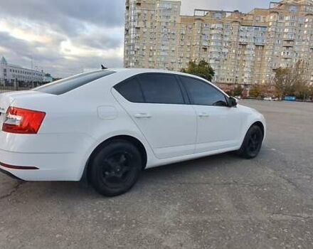 Белый Шкода Октавия, объемом двигателя 1.6 л и пробегом 88 тыс. км за 16500 $, фото 5 на Automoto.ua