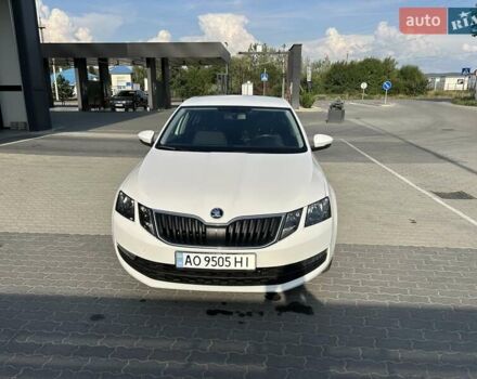 Белый Шкода Октавия, объемом двигателя 1.4 л и пробегом 201 тыс. км за 13200 $, фото 7 на Automoto.ua