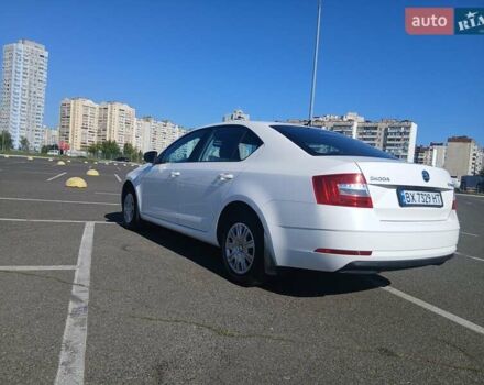 Белый Шкода Октавия, объемом двигателя 1.6 л и пробегом 62 тыс. км за 14500 $, фото 8 на Automoto.ua