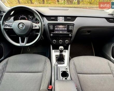 Белый Шкода Октавия, объемом двигателя 1.6 л и пробегом 62 тыс. км за 14500 $, фото 22 на Automoto.ua