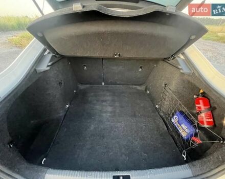 Білий Шкода Октавія, об'ємом двигуна 1.6 л та пробігом 164 тис. км за 13699 $, фото 19 на Automoto.ua