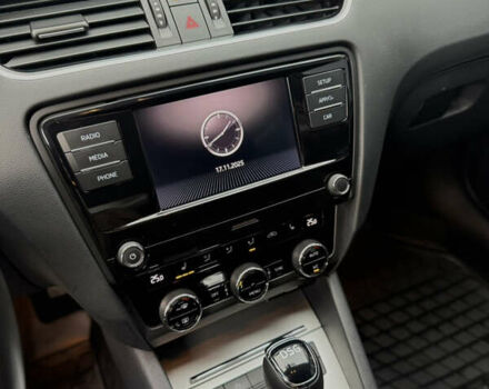 Белый Шкода Октавия, объемом двигателя 1.4 л и пробегом 121 тыс. км за 15900 $, фото 13 на Automoto.ua