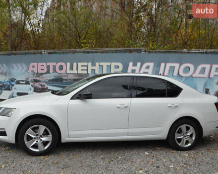 Білий Шкода Октавія, об'ємом двигуна 1.4 л та пробігом 155 тис. км за 14950 $, фото 7 на Automoto.ua