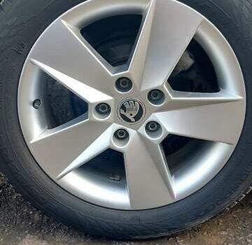 Белый Шкода Октавия, объемом двигателя 1.6 л и пробегом 224 тыс. км за 14500 $, фото 27 на Automoto.ua