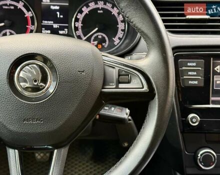 Белый Шкода Октавия, объемом двигателя 1.6 л и пробегом 62 тыс. км за 14500 $, фото 26 на Automoto.ua