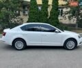 Белый Шкода Октавия, объемом двигателя 1.4 л и пробегом 178 тыс. км за 13500 $, фото 8 на Automoto.ua