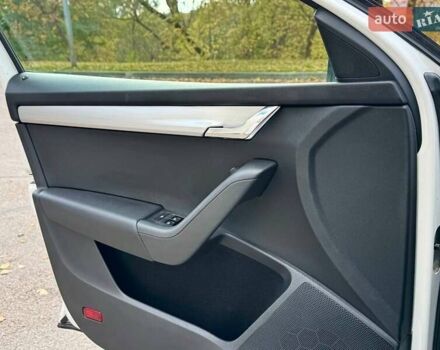 Белый Шкода Октавия, объемом двигателя 1.6 л и пробегом 62 тыс. км за 14500 $, фото 32 на Automoto.ua