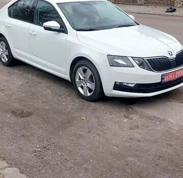 Белый Шкода Октавия, объемом двигателя 1.6 л и пробегом 224 тыс. км за 14500 $, фото 5 на Automoto.ua